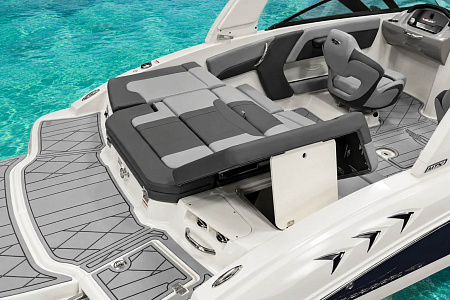 Катер Chaparral Surf GTS 1